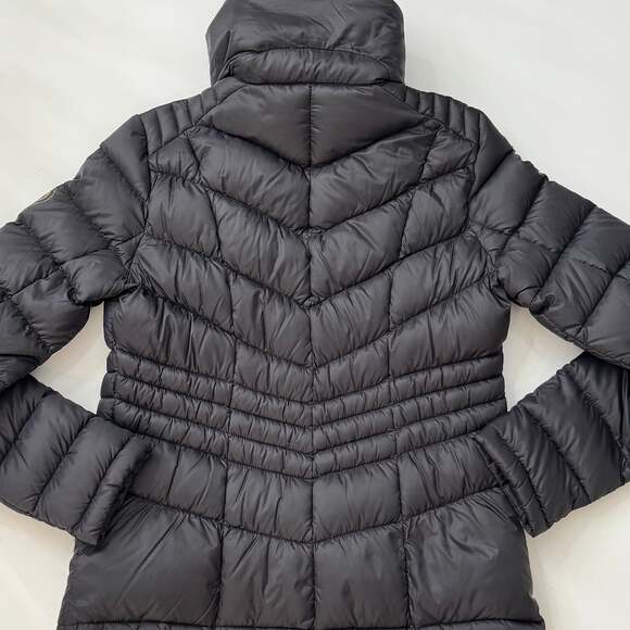 Michael Kors Packable Down Fill Puffer Jacket - Picture 8 of 9